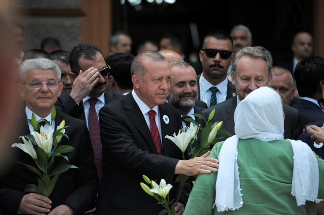 Cumhurbaşkanı Erdoğan Srebrenitsa kurbanları için düzenlenen törene katıldı